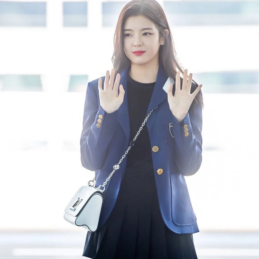 未使用 LouisVuitton/路易威登 LV学院风小西装 34码 01444