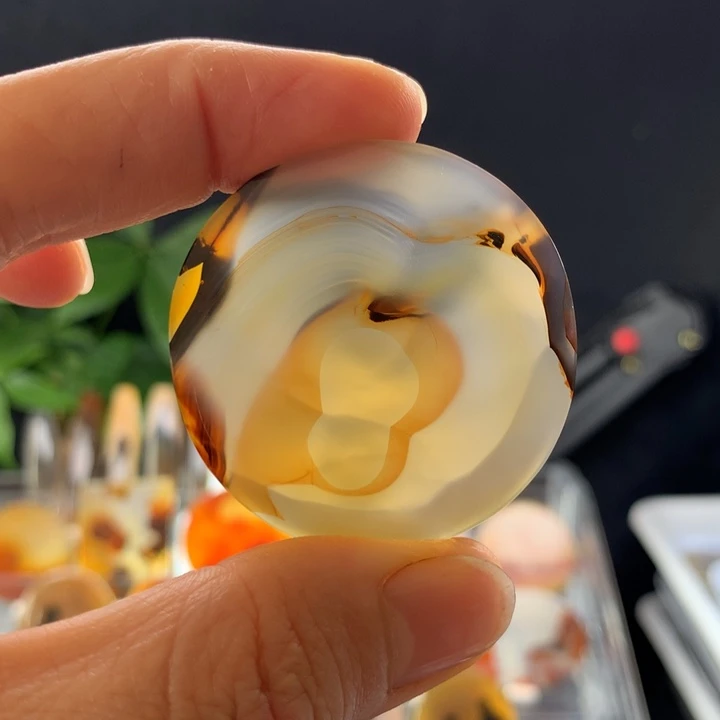 玛瑙/玉髓颈饰未镶嵌92