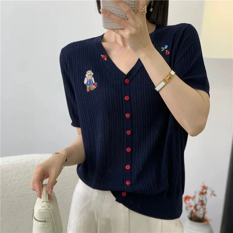 夏季女士薄款针织短袖女款2025新款爆款设计感上衣重工刺绣