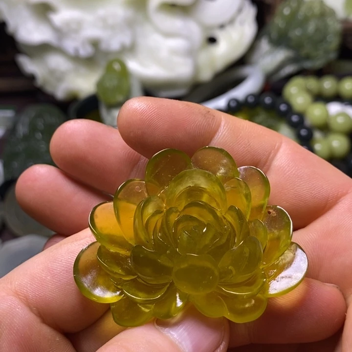 未镶嵌岫玉岫玉颈饰