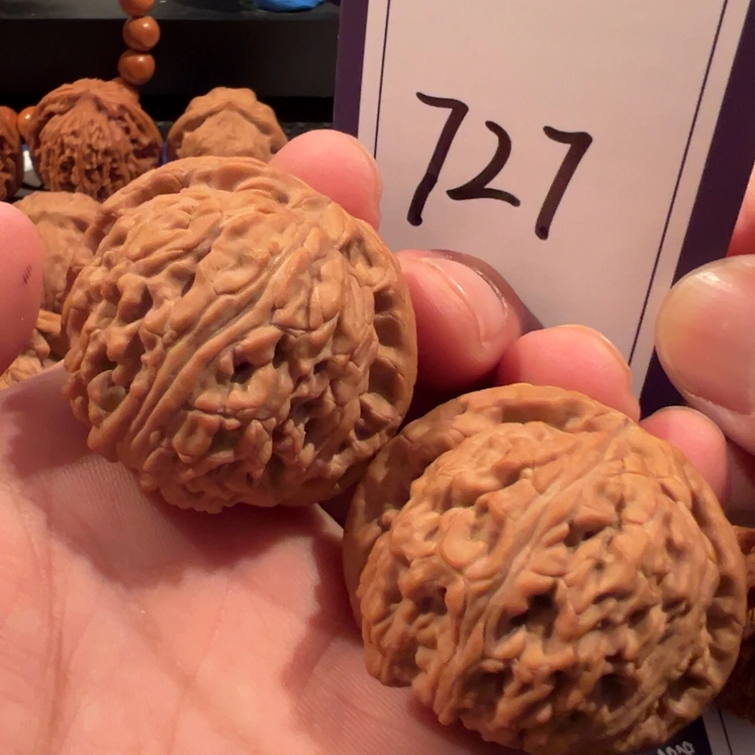 文玩核桃把件全品球白41.5尺寸727号