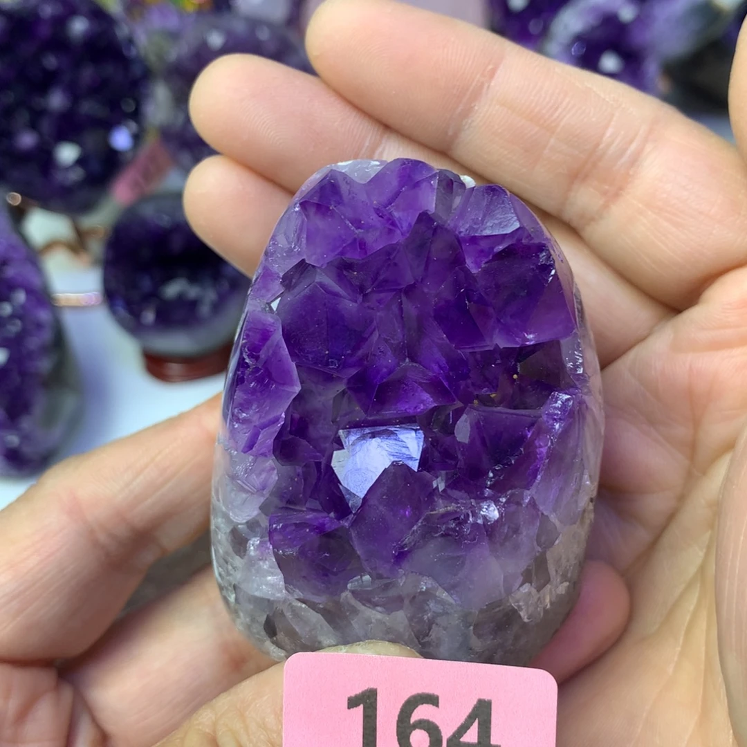 紫晶未镶嵌大型摆件（非配饰）