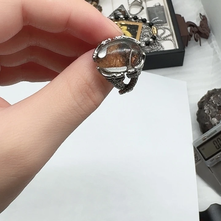 大***下橄榄陨石精品戒指