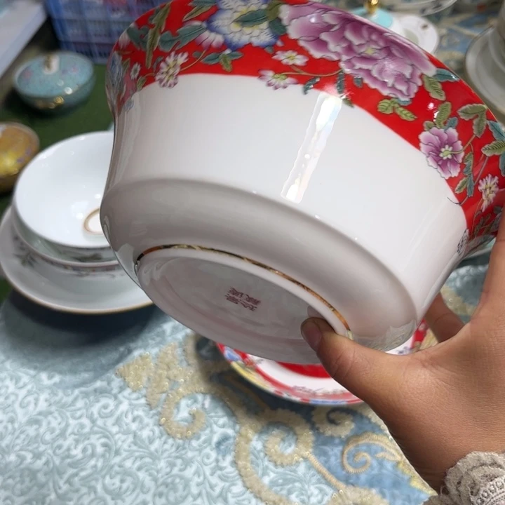 瓷片八寸汤碗微瑕一个