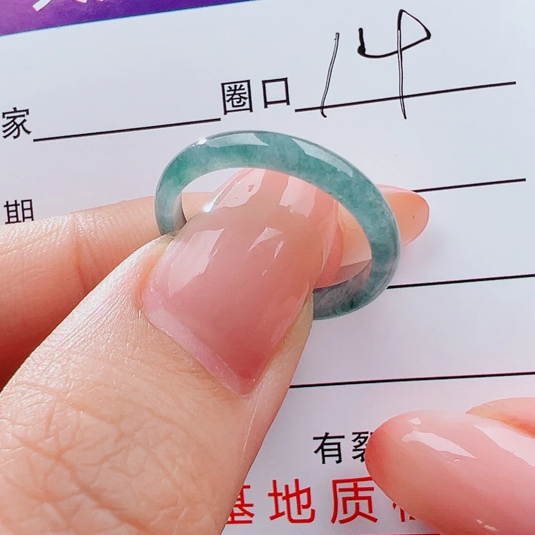 翡翠未镶嵌戒指戒指