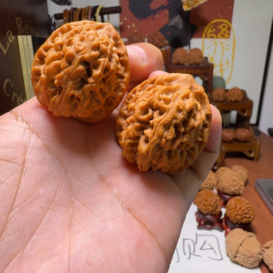 道哥俱乐部f全品四眼虎头37