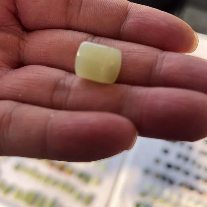 和田玉（糖玉）未镶嵌珠宝半成品