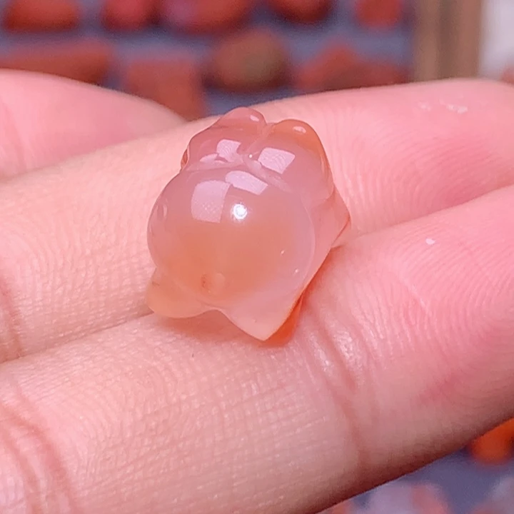 南红玛瑙未镶嵌南红兔子