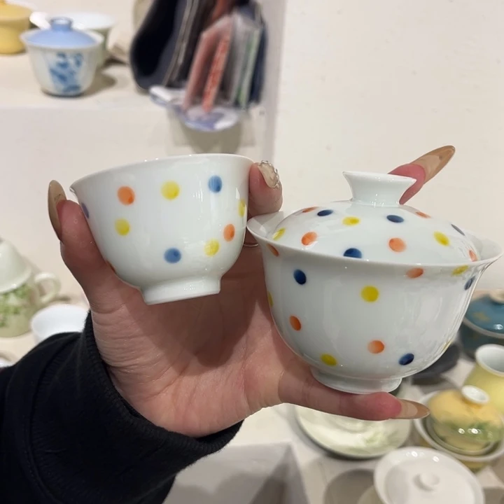 一碗一杯。