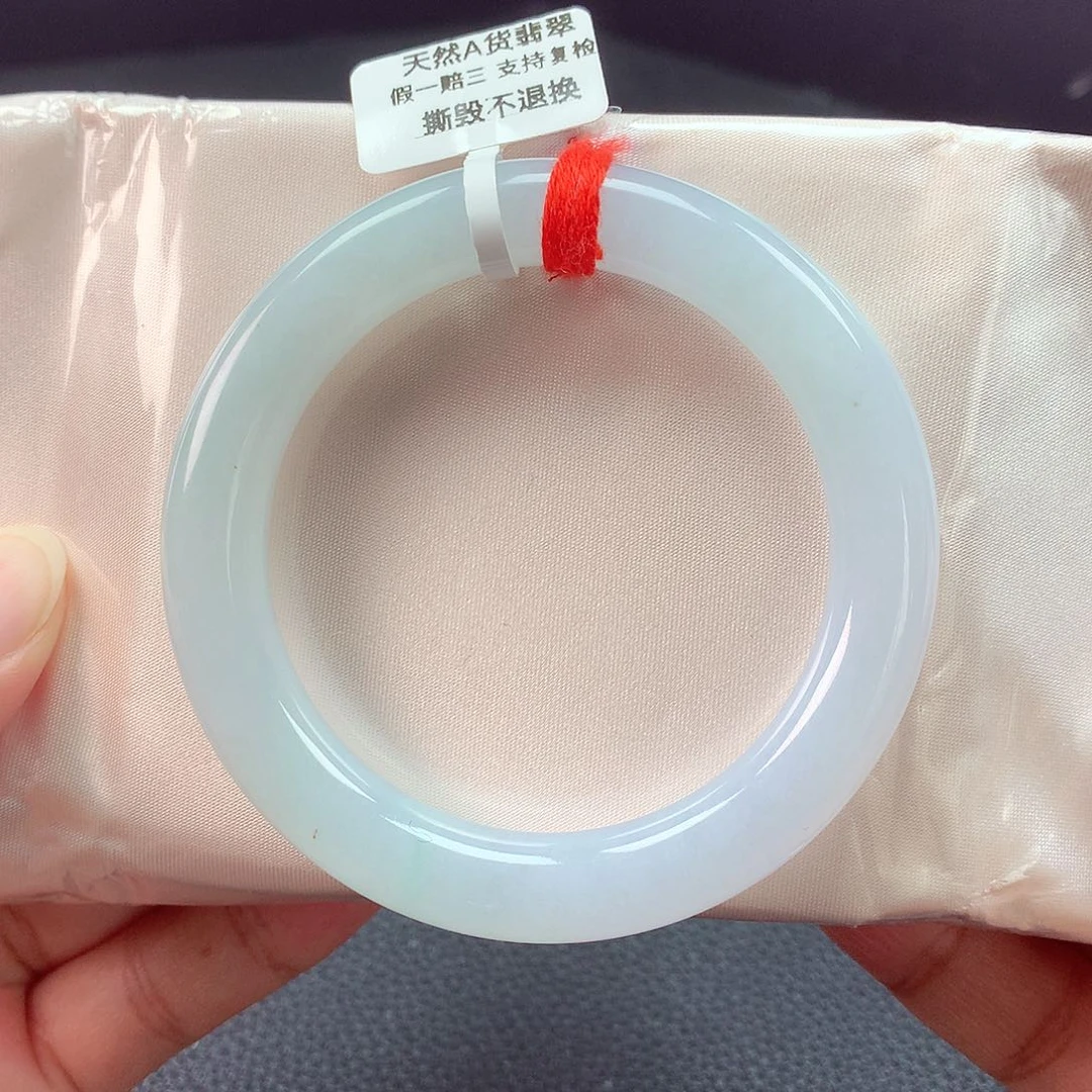 翡翠手镯未镶嵌天然缅甸A货翡翠手镯