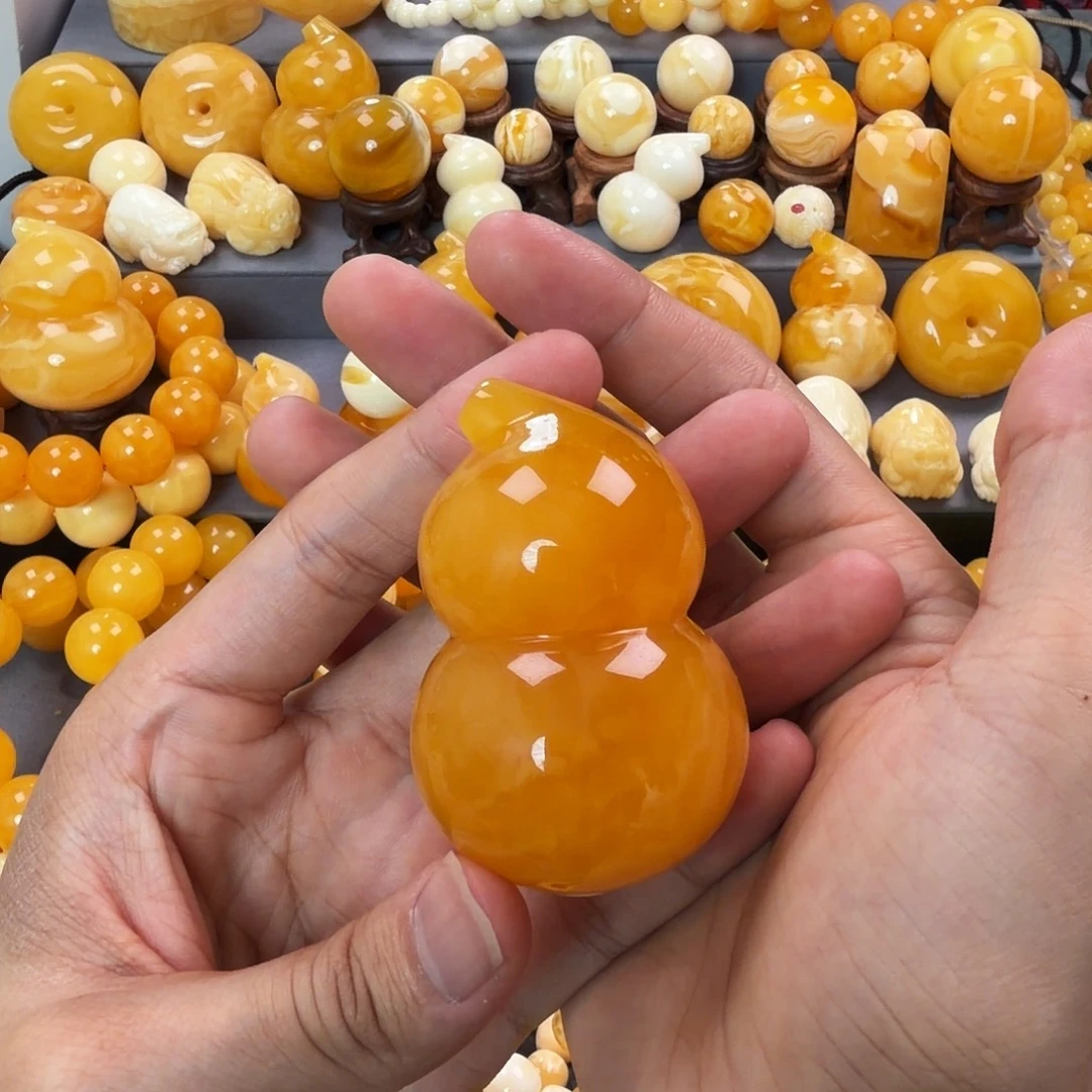琥珀未镶嵌珠宝奇石