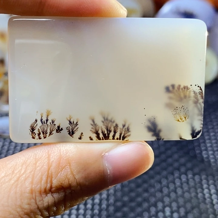 玛瑙/玉髓未镶嵌珠宝半成品