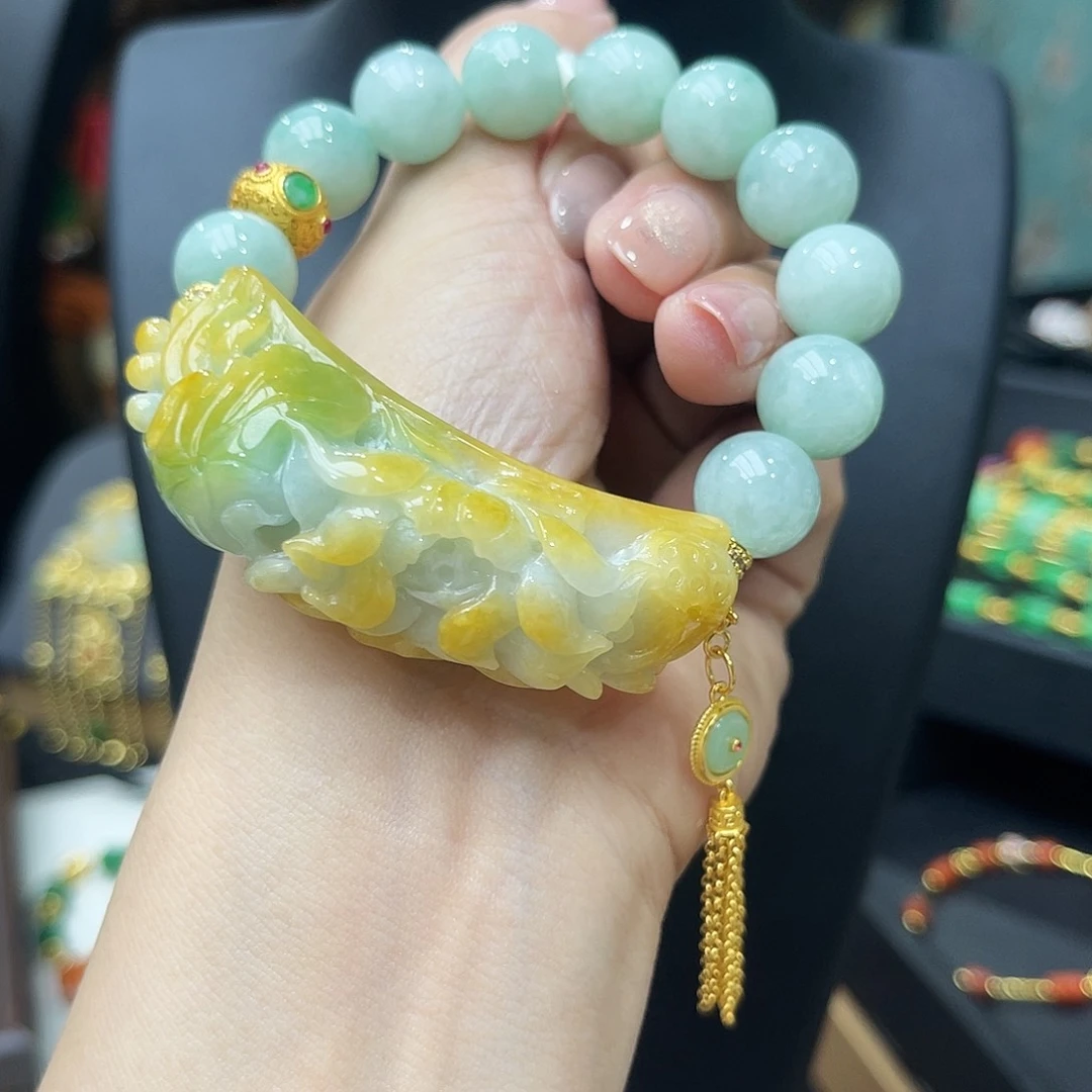 咖***利未镶嵌手链翡翠翡翠