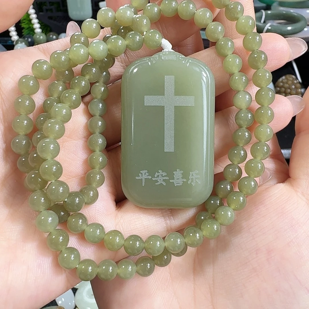 颈饰未镶嵌和田玉