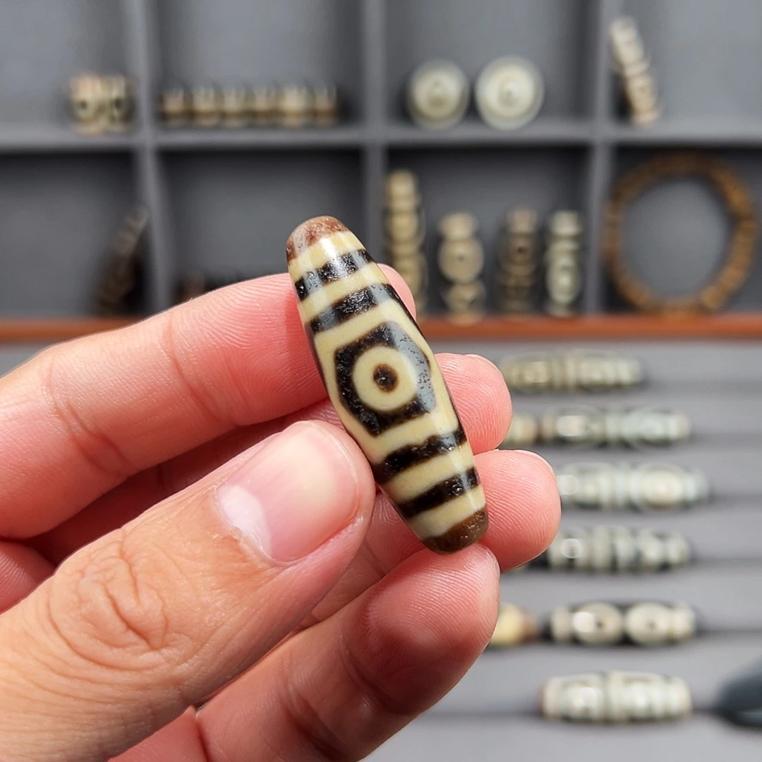 玛瑙未镶嵌颈饰上肯现代工艺品珠子