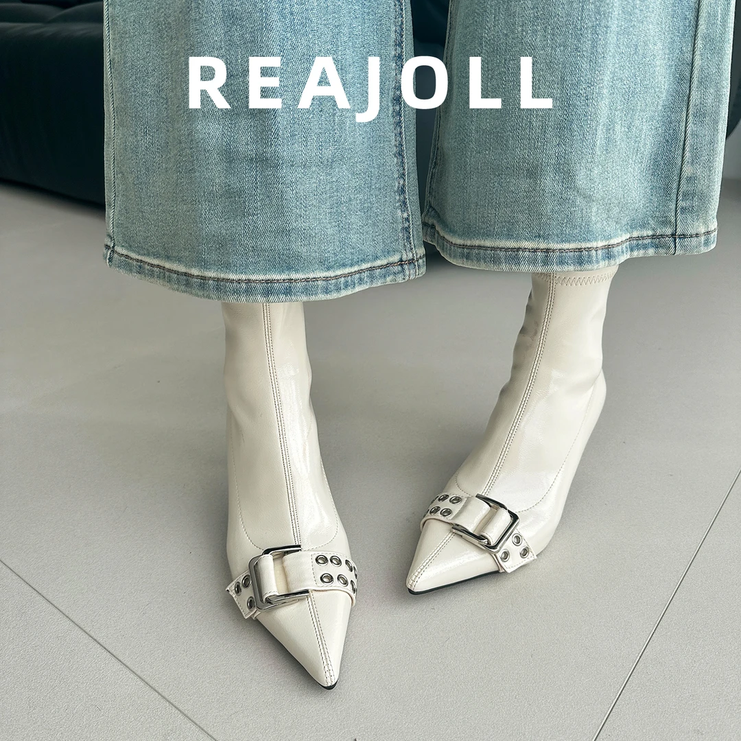 弹力靴子女2025秋冬新款尖头皮带扣显瘦法式优雅细跟绝美百搭短靴