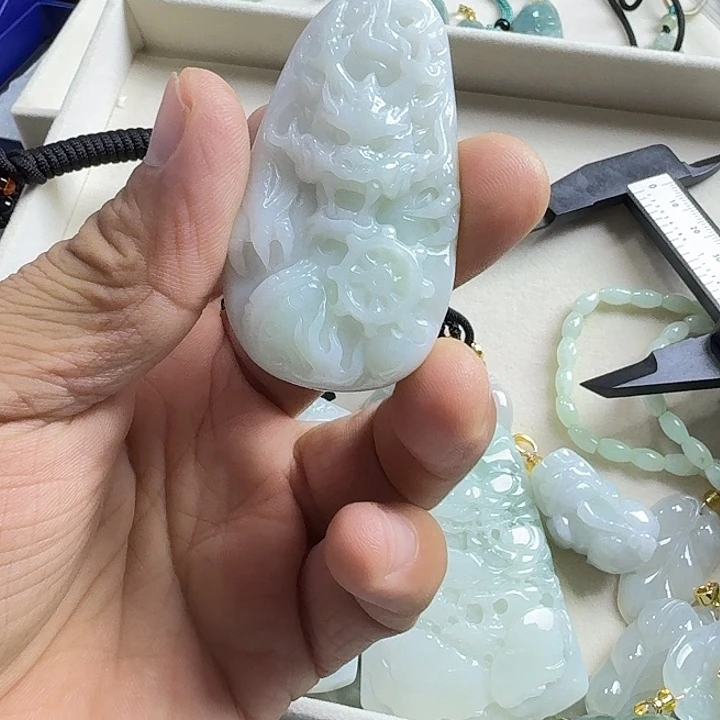 非金属无时而吊坠多样发货