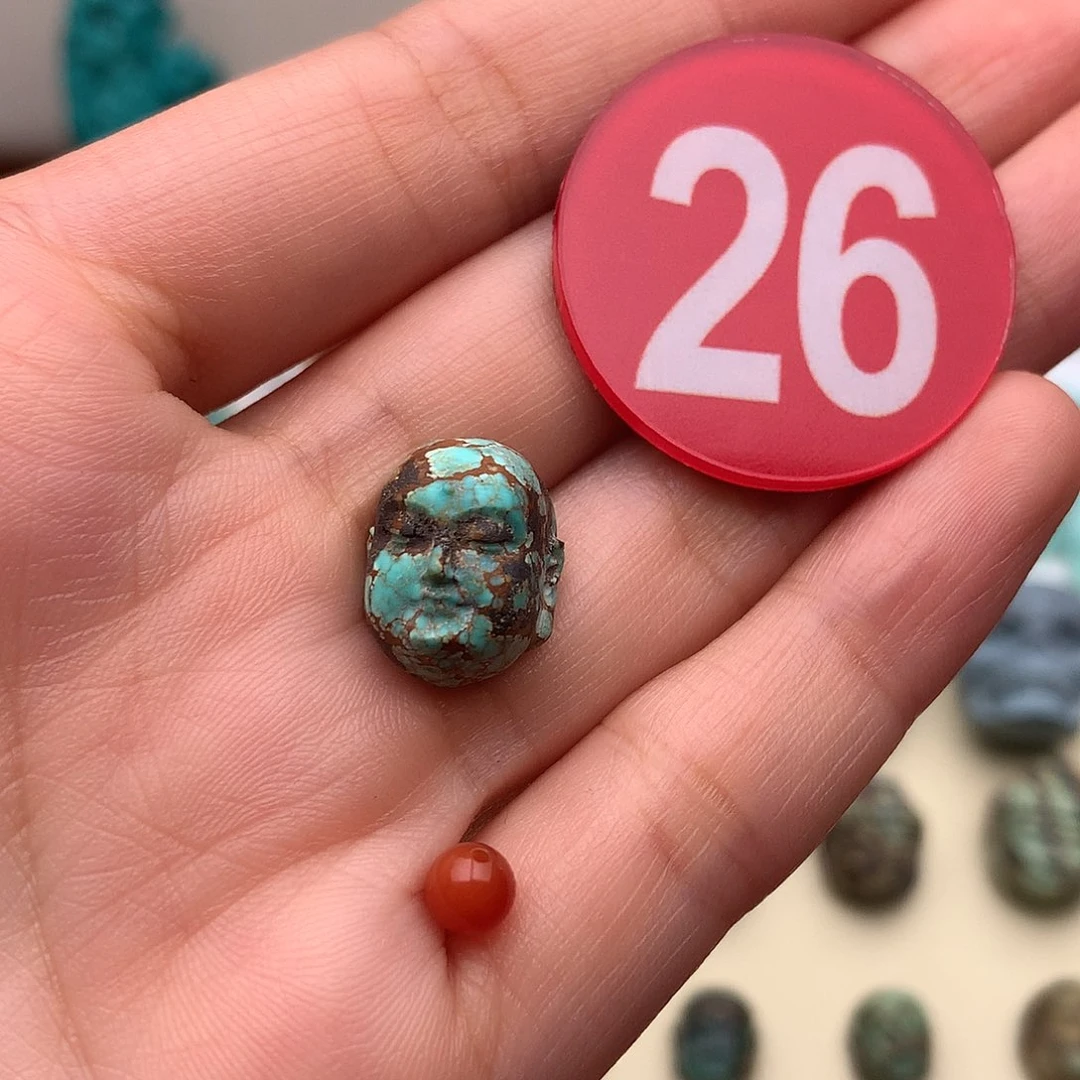 南红玛瑙配饰未镶嵌