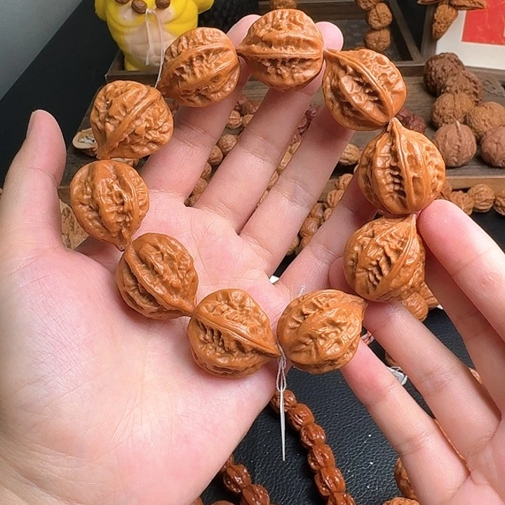 文玩核桃手串泡泡龙手串