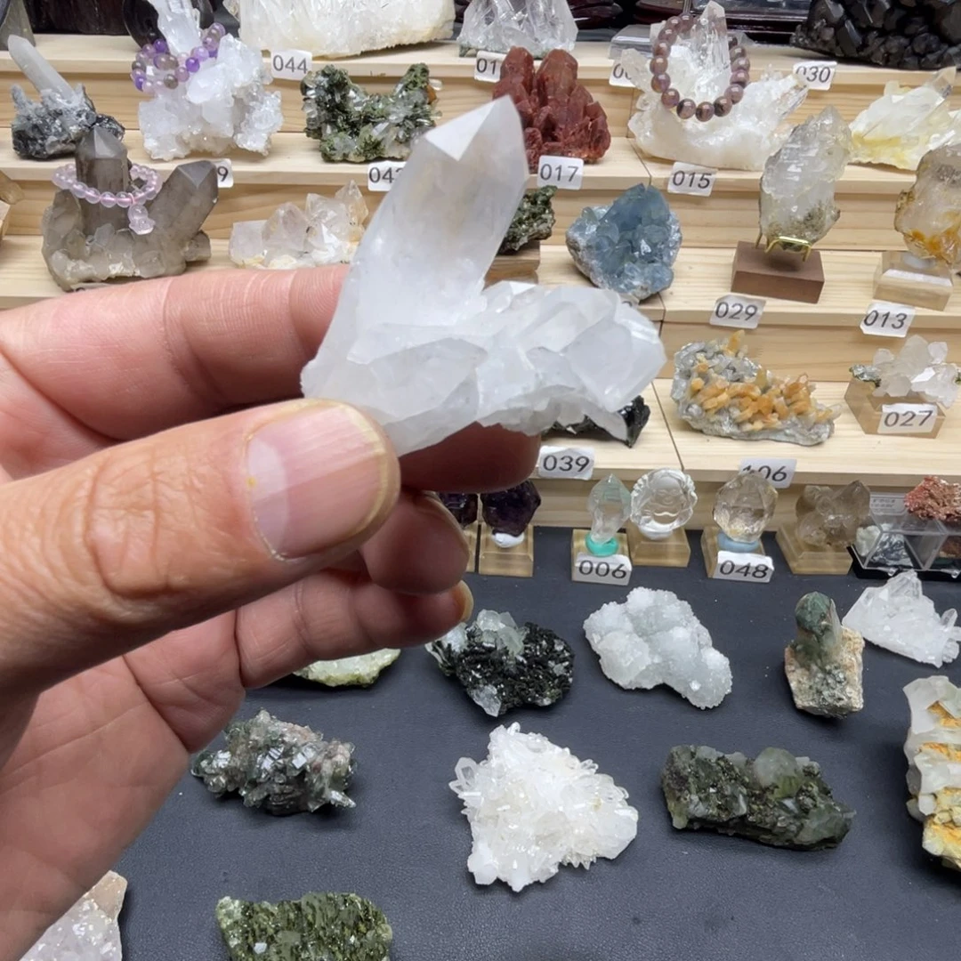 石材天然白水晶摆件家居装饰