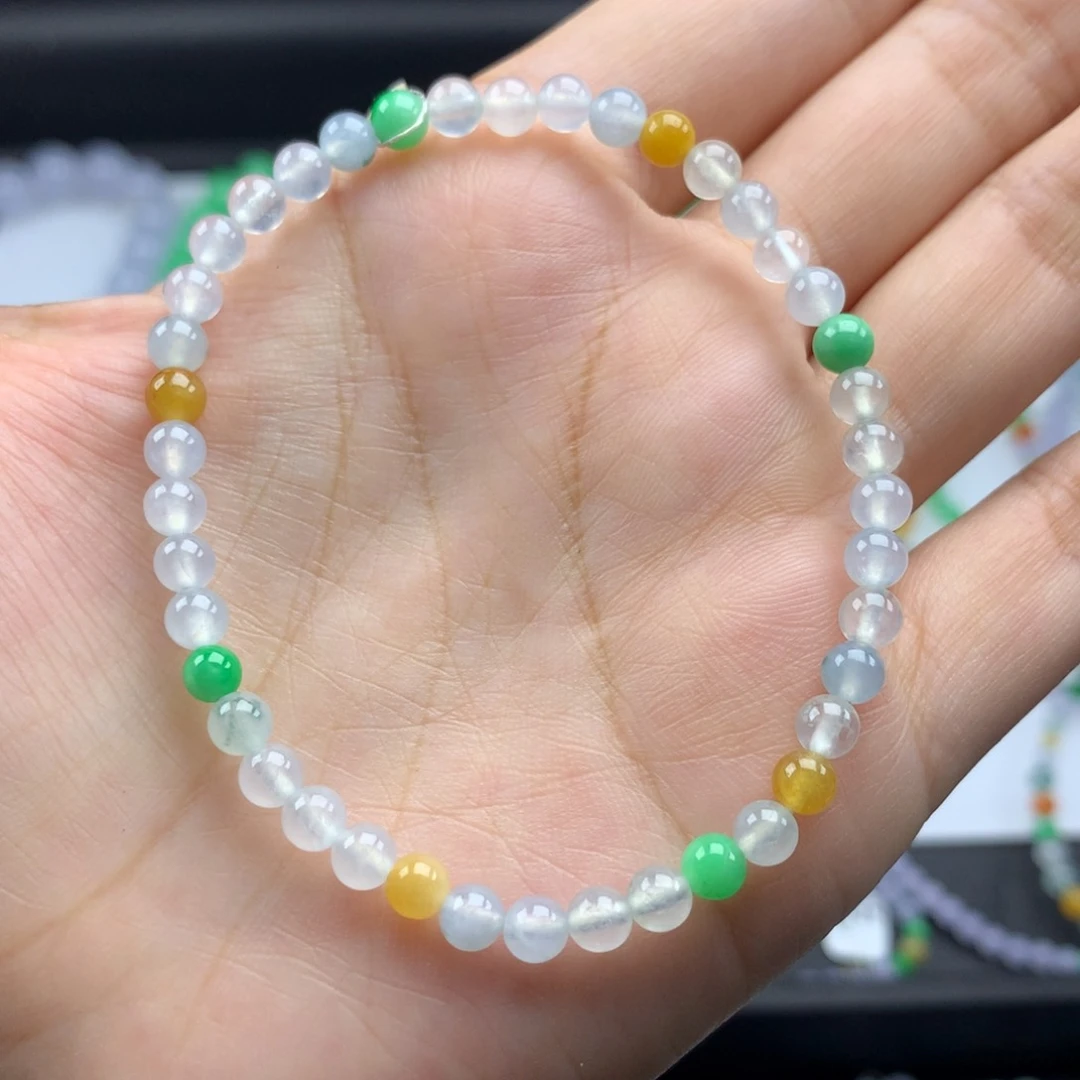 毛衣链未镶嵌翡翠?*运