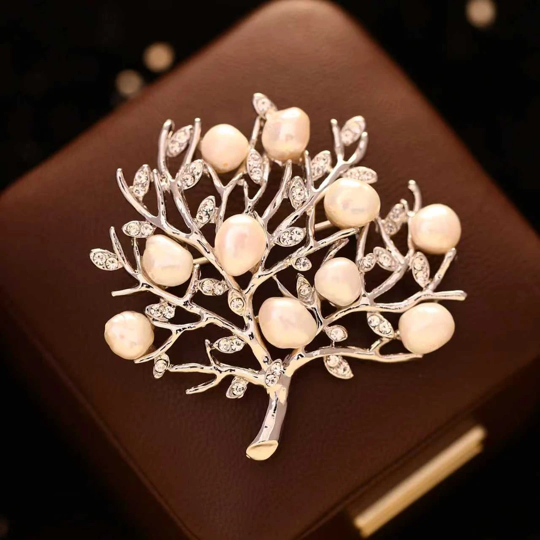 铜合金仿水晶胸针 澜柒-经典百搭设计师款胸针高档出口订单-S5150