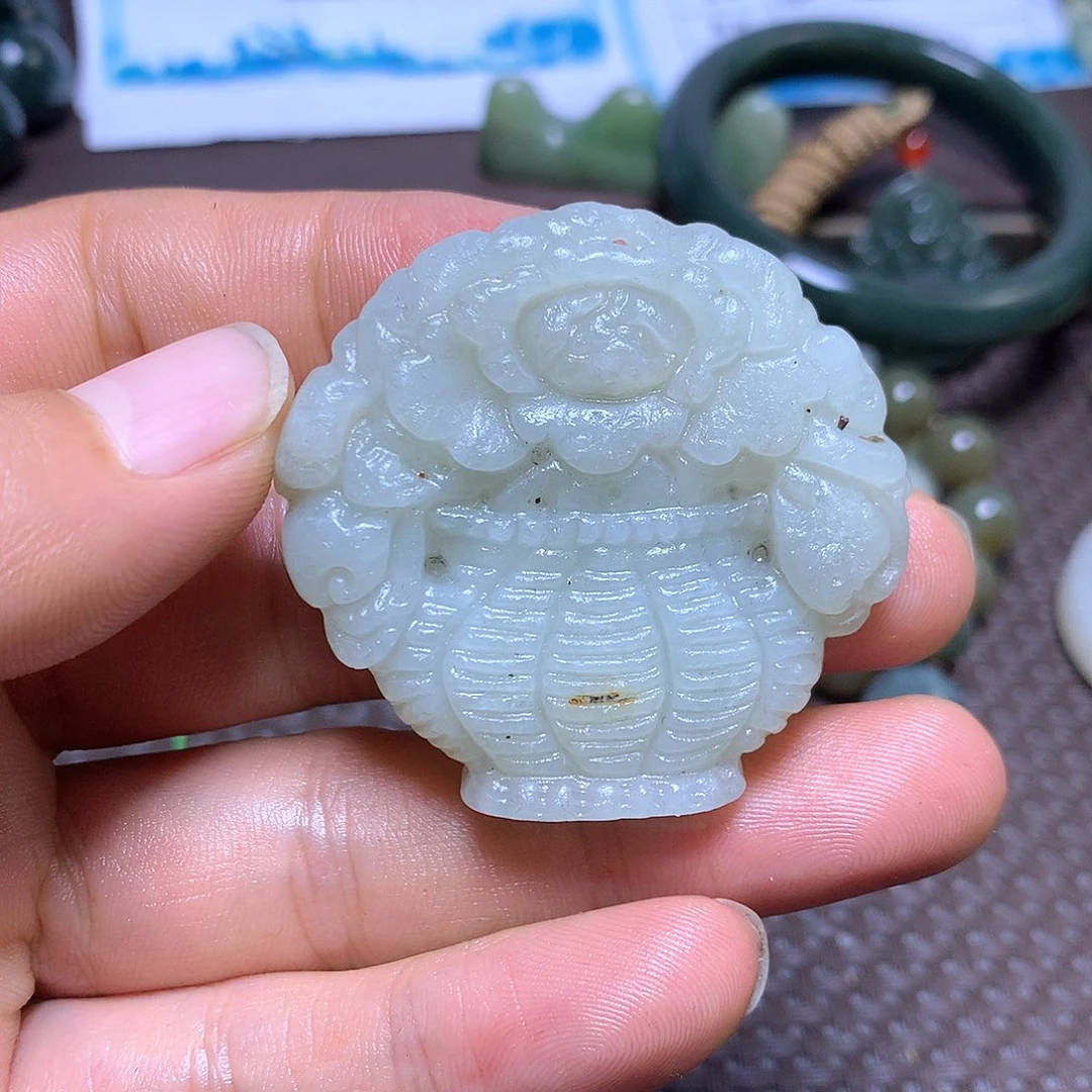 颈饰未镶嵌和田玉