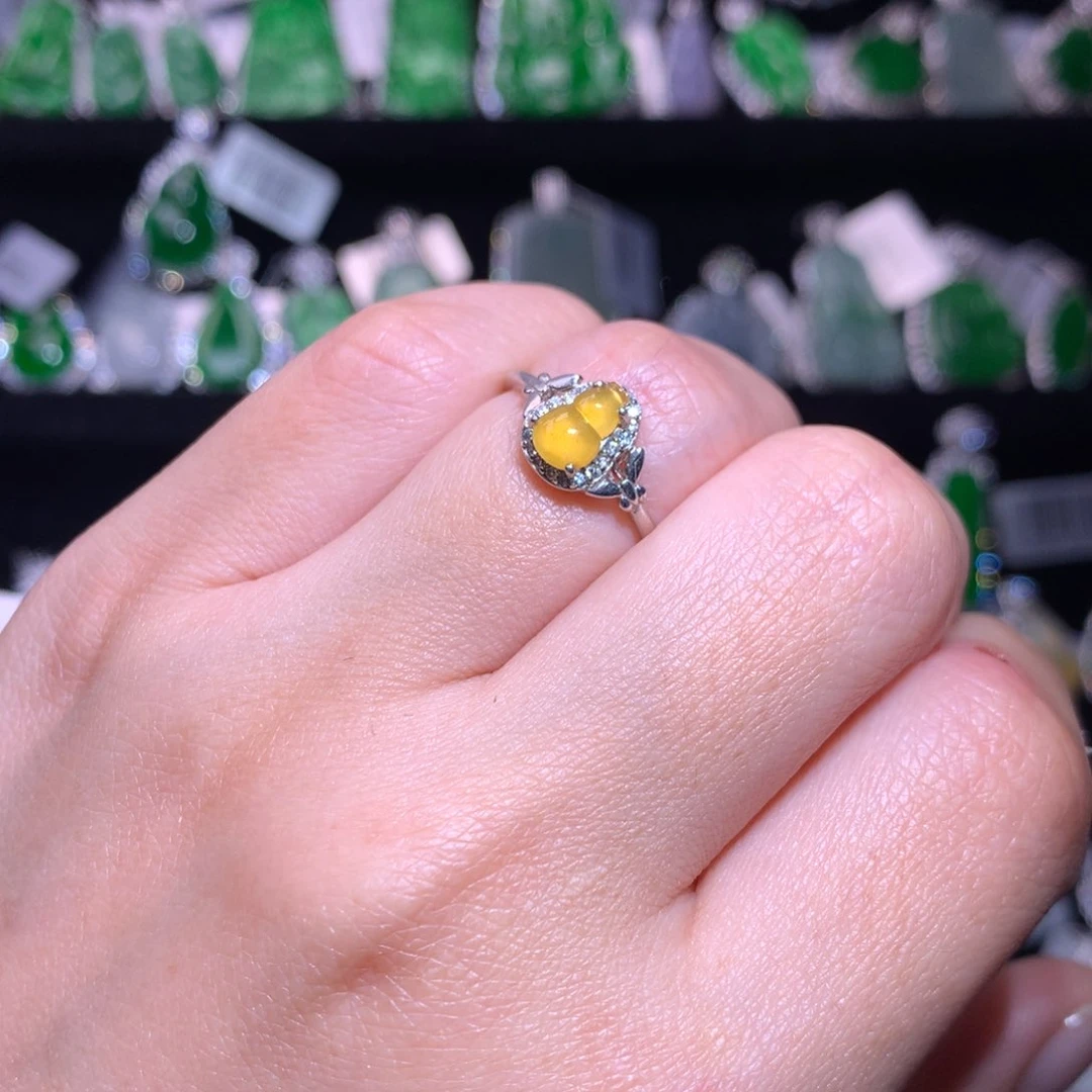 【闪购商品】银S925镶嵌戒指翡翠