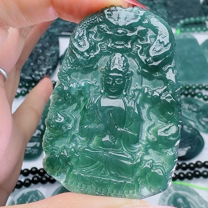 翡翠未镶嵌颈饰1111