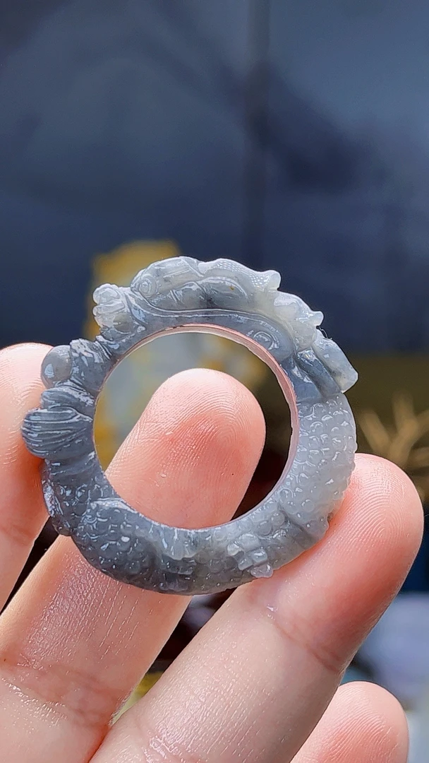 【新春好物】天然缅甸翡翠冰乌鸡龙戒毛货买断需抛光圈口尺寸22.3