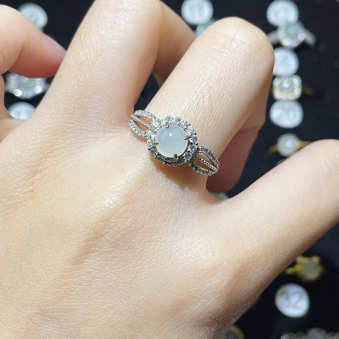 翡翠未镶嵌戒指戒指