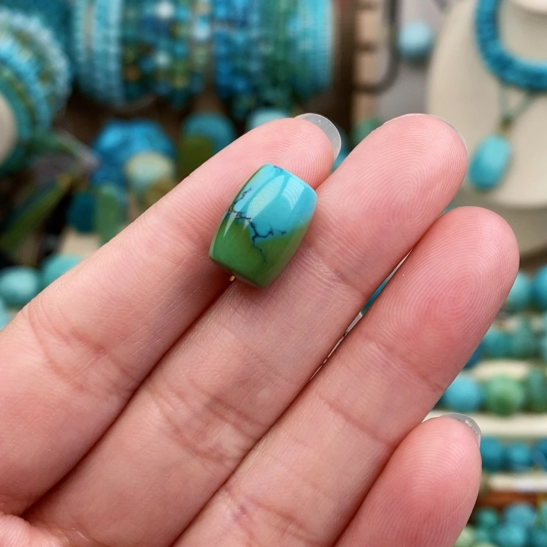 绿松石珠宝奇石未镶嵌