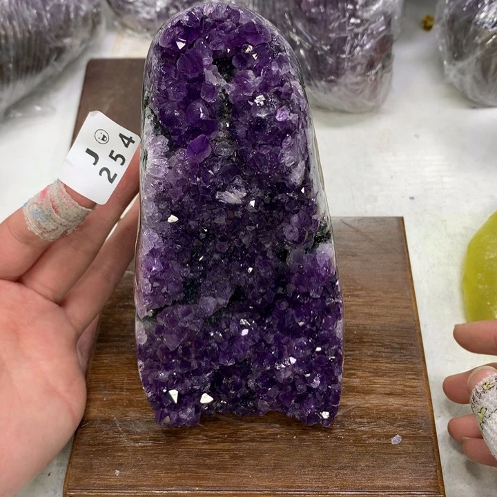 水晶大型摆件（非配饰）未镶嵌