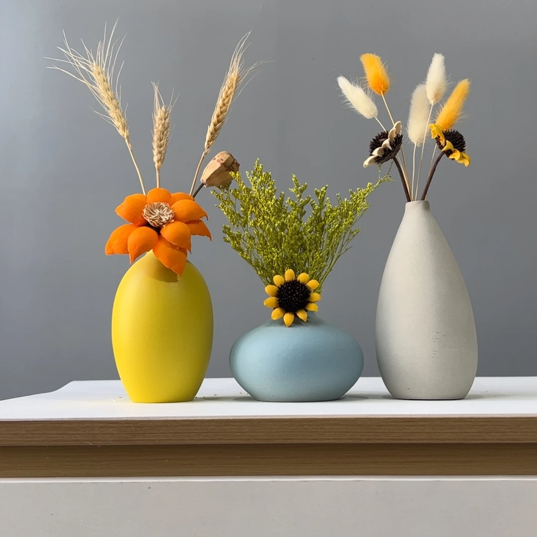 瓶花瓶带花高度20-30厘米左右