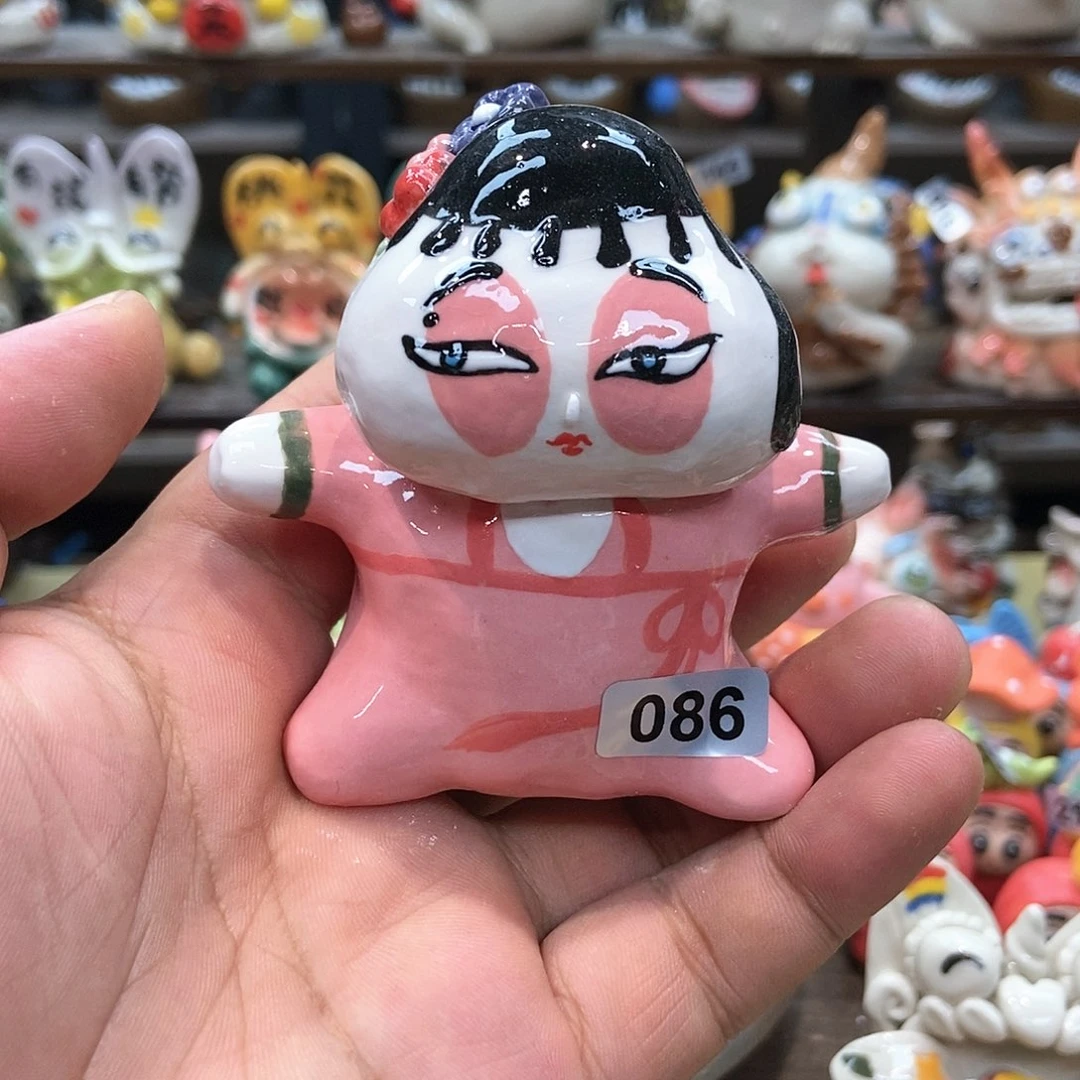 摆件直播间手工抽象陶瓷摆件086