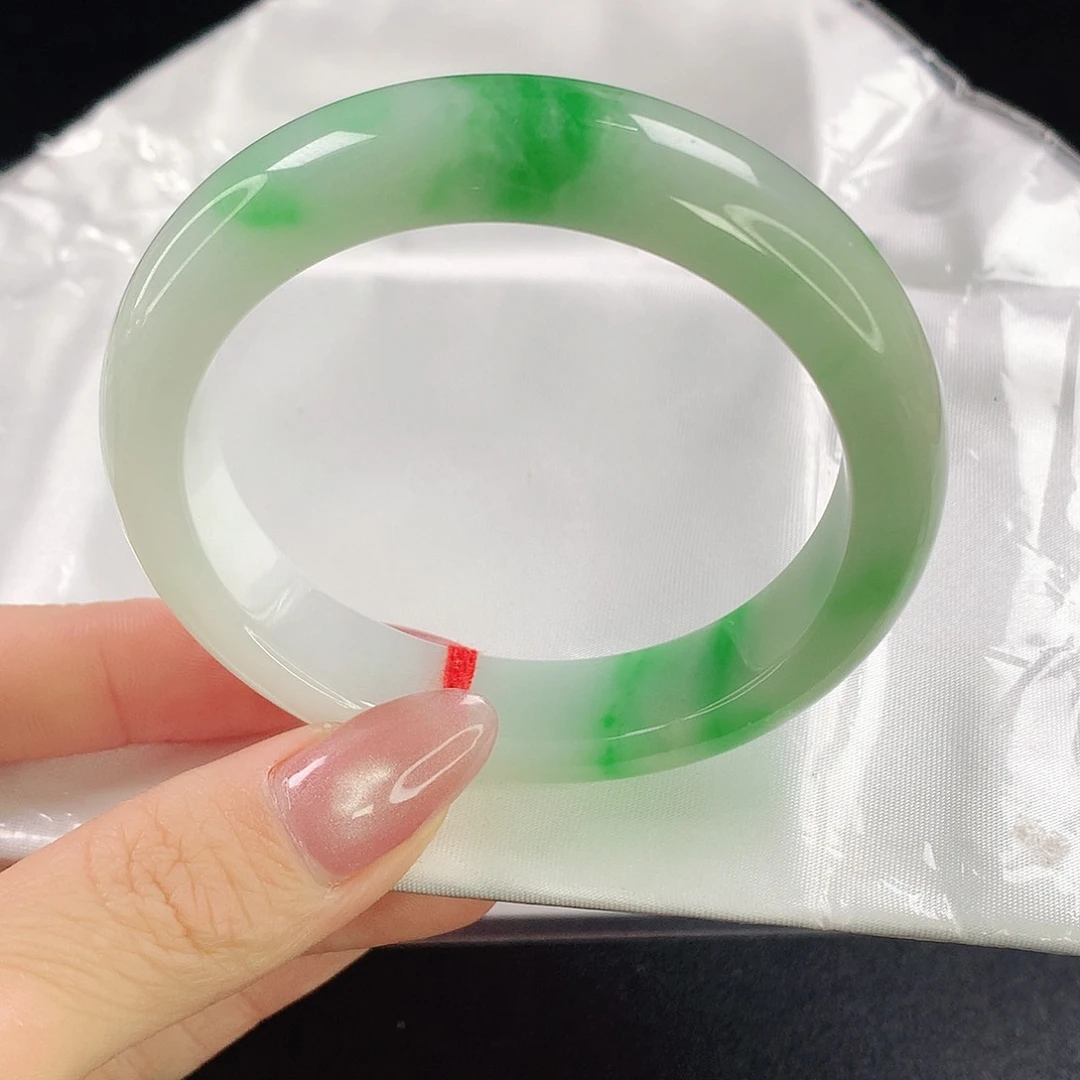 翡翠手镯未镶嵌625翡翠