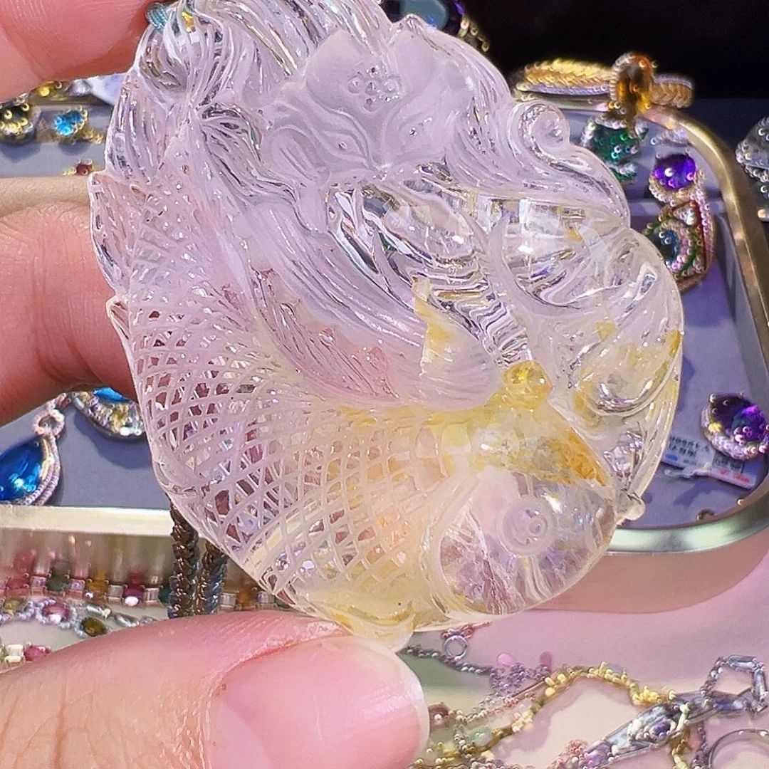 颈饰未镶嵌水晶吊坠