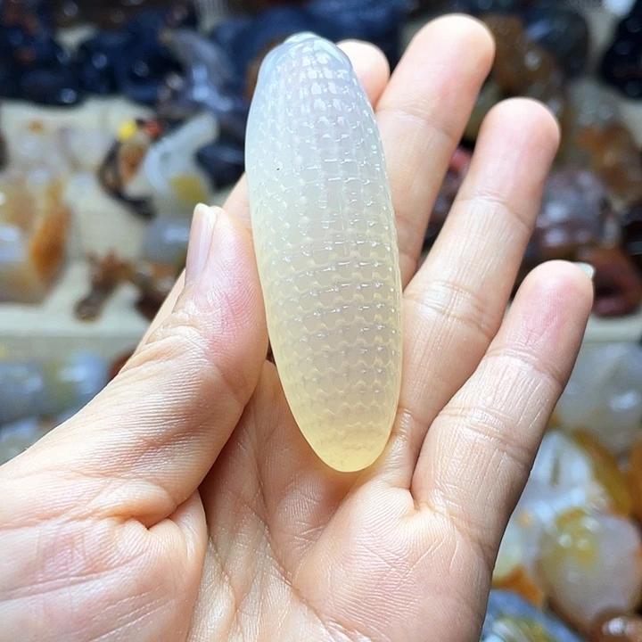 厂***‘未镶嵌饰品玛瑙/玉髓