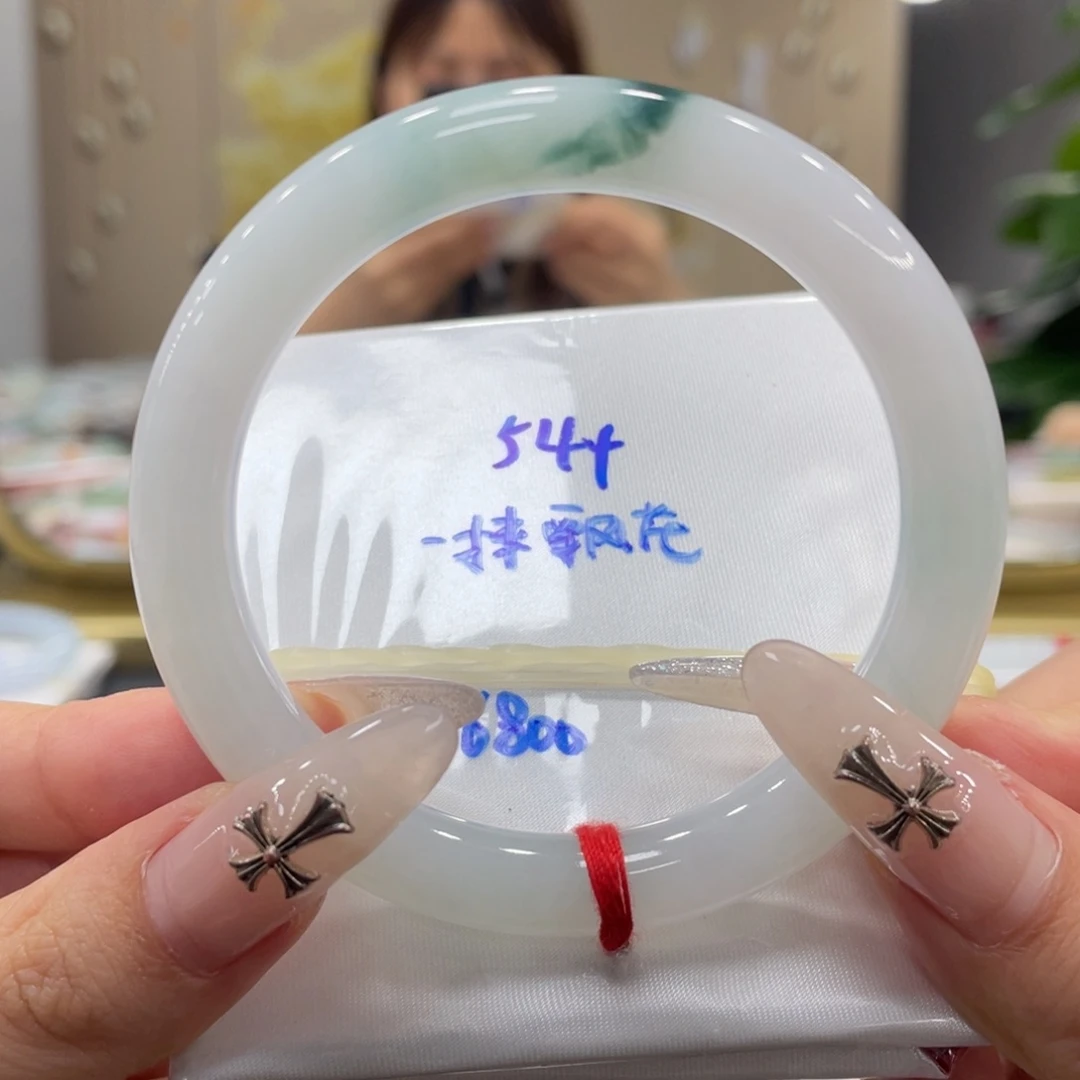 未镶嵌手镯翡翠翡翠