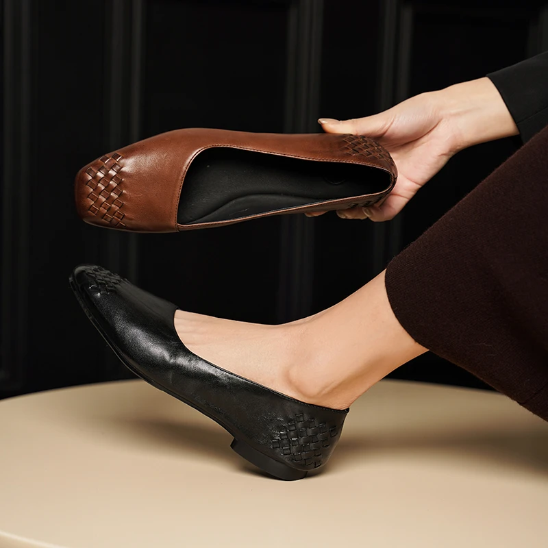 1cm编织头层牛皮平底单鞋女方头浅口粗跟矮跟低跟四季鞋黑色软皮