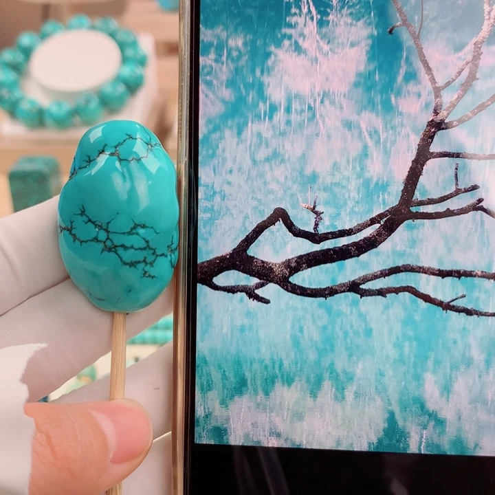 绿松石未镶嵌挂件