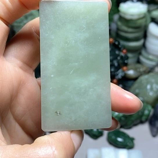 未镶嵌和田玉（糖玉）珠宝半成品