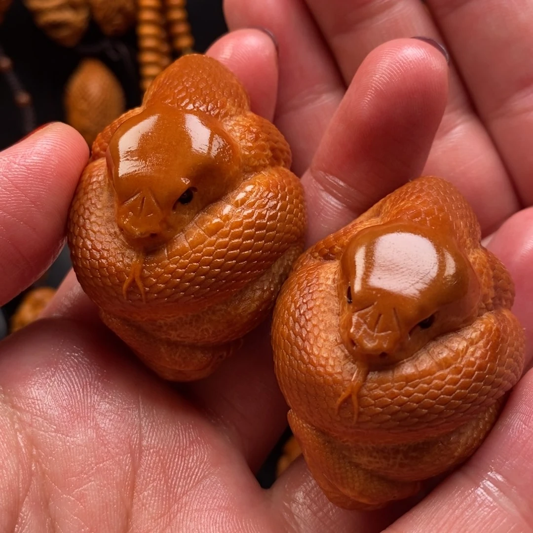 橄榄核手串腰缠万贯