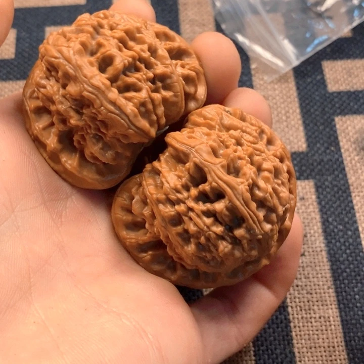 吊坠文玩核桃全品白狮子