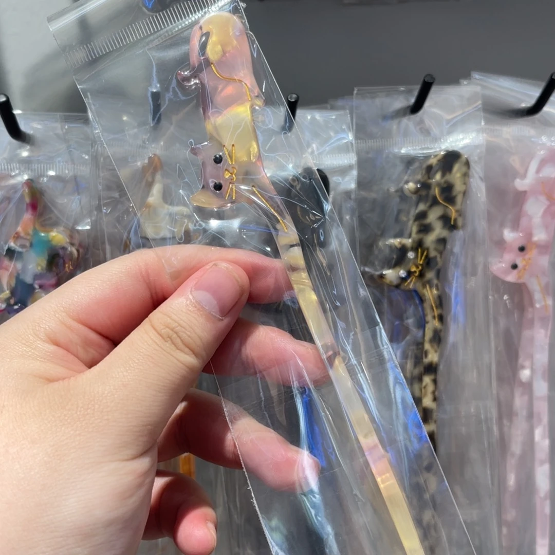 醋酸非金属粉金小猫发簪