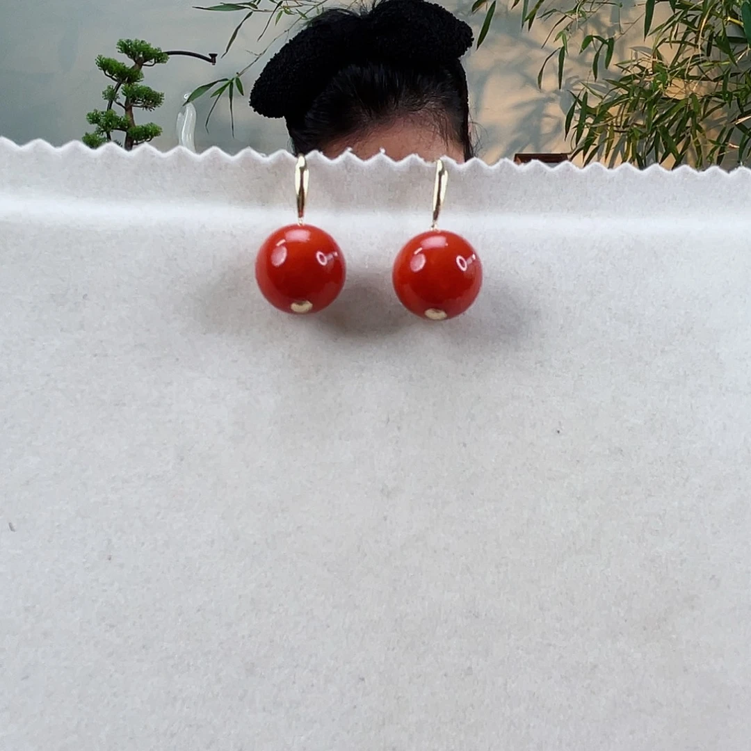 南红玛瑙耳饰18K金镶嵌顺**暖南红