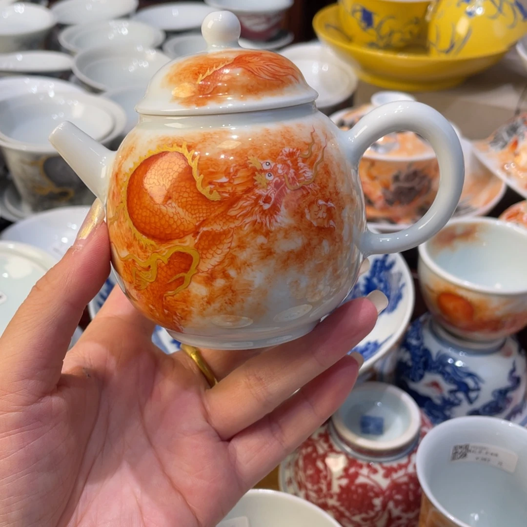 盖碗景德镇瓷器上分享一款超级