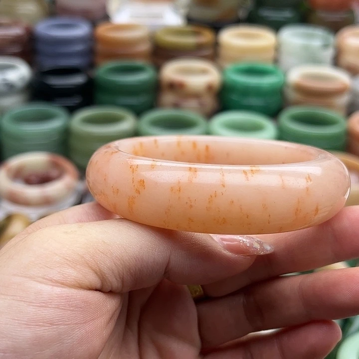 石英质玉手镯合金