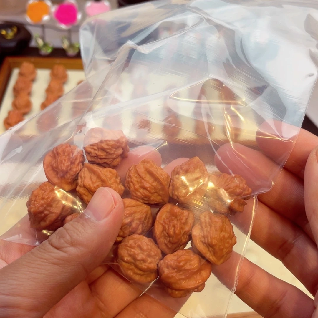 文玩核桃手串黑*蛤蟆头