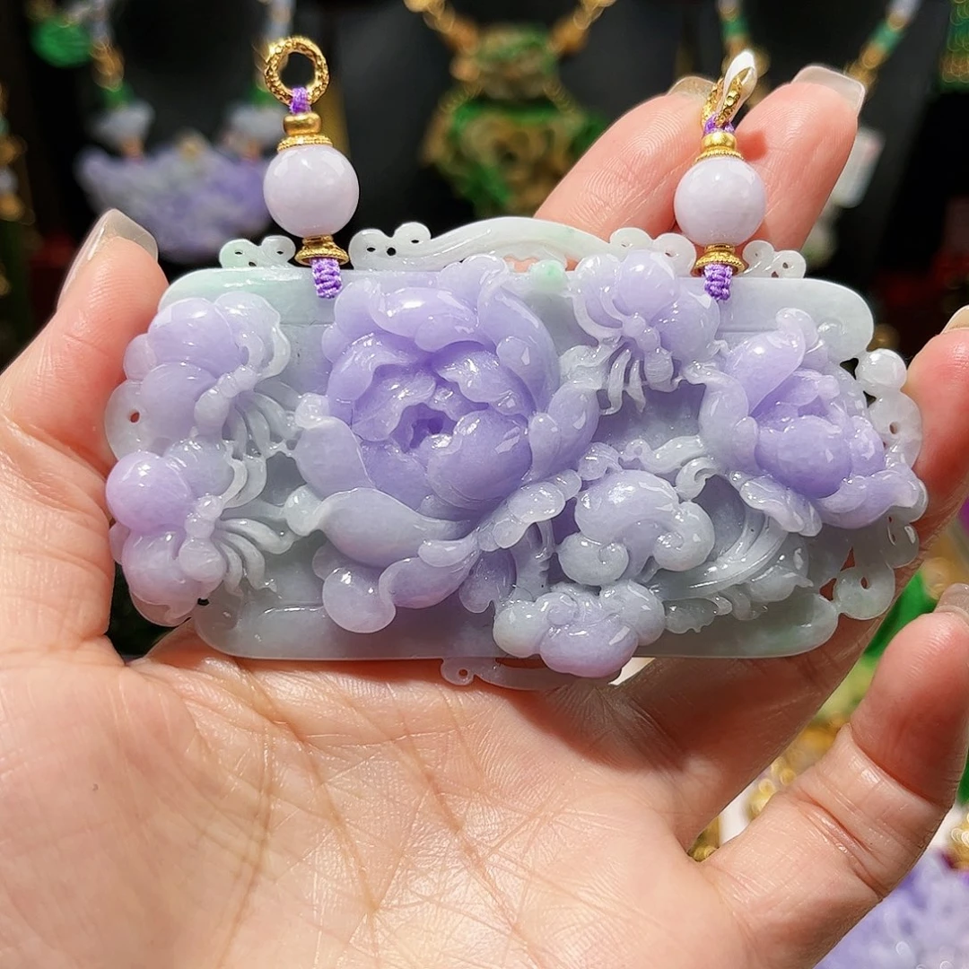 【闪购商品】翡翠吊坠(赠链)未镶嵌福利